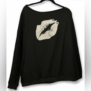 MagicMk Black and White Lip Printed Off The Shoulder Sweatshirt Long Sleeve 2XL